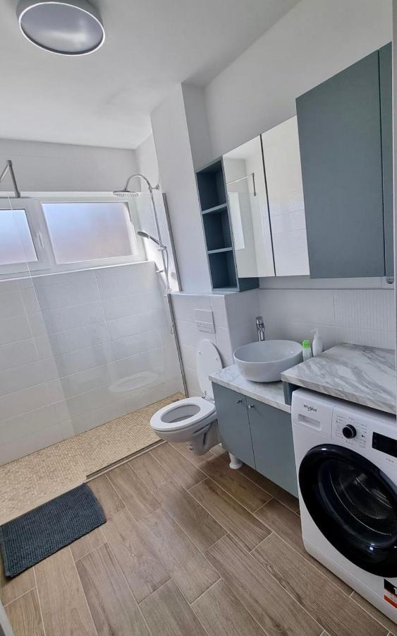 Lily Central Apartment With Free Parking Târgu-Mureş Eksteriør bilde